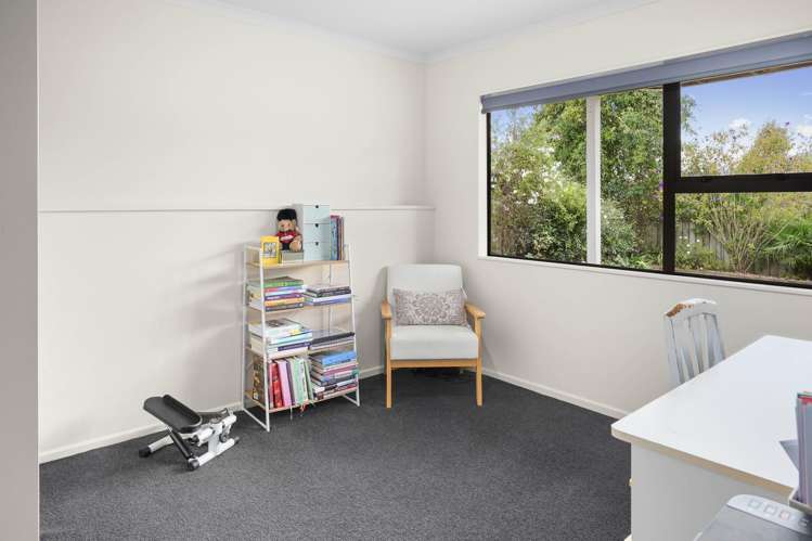 14 Olympus Way Richmond_18