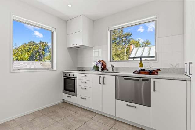 6/31 Clissold Street Merivale_4