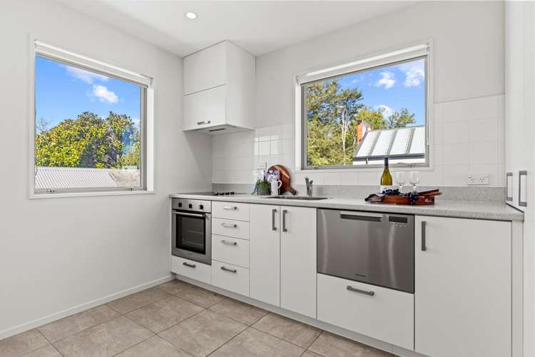 6/31 Clissold Street Merivale_7