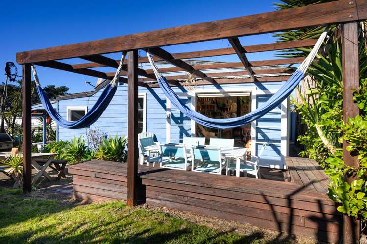 15a Hall Place Foxton Beach_20