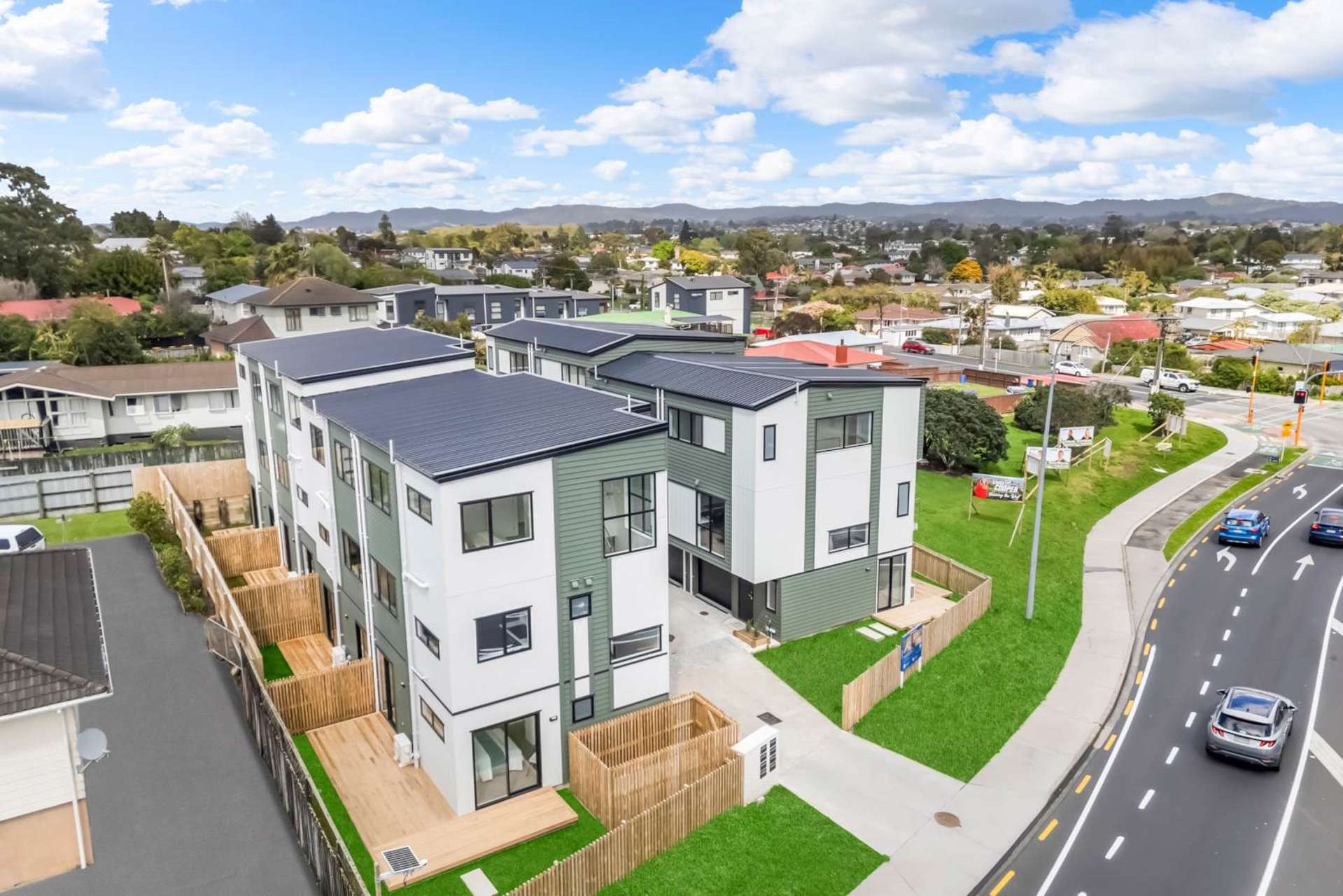 125 Universal Drive Henderson_0