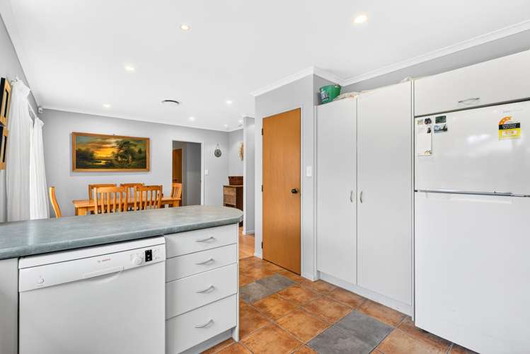 21A Savoy Road Glen Eden_14