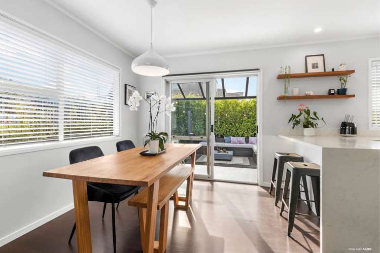 2/210a Blockhouse Bay Road Avondale_7