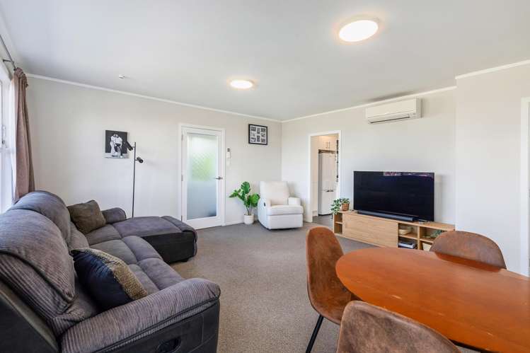 1-7/63E Owairaka Avenue Mount Albert_42