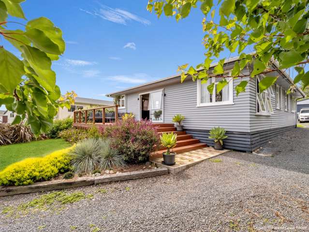 19 Division Street Matata_3