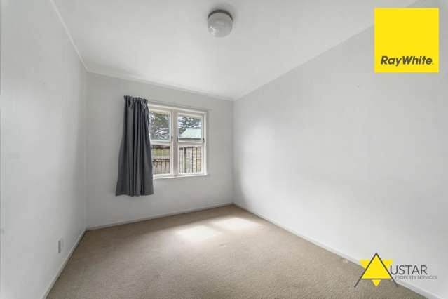 60 Cobham Crescent Kelston_4