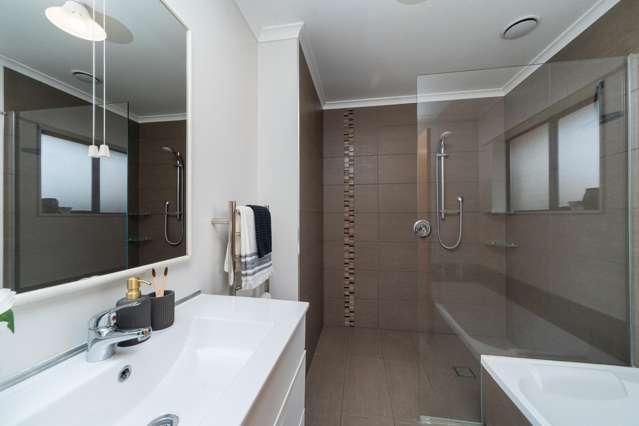 11 McIlwaine Place Marton_2