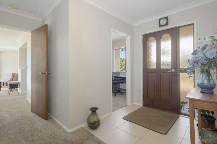 35 Clivedene Street Matua_10