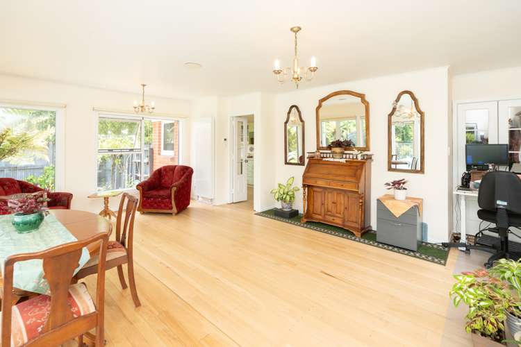 7 Eton Drive Hillcrest_14