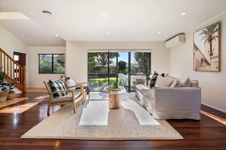 48 Lakeside Drive Orewa_6