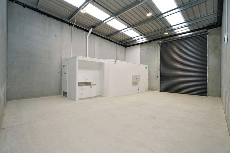 20/15-17 Earthmover Crescent Te Rapa_7