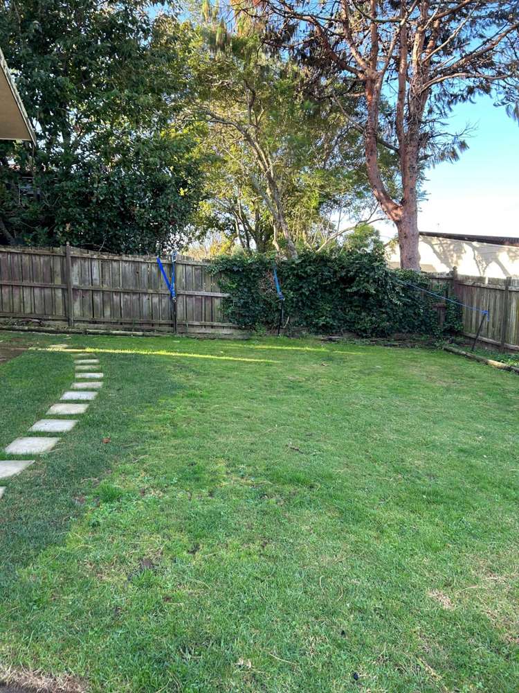 13 Mark Edward Drive Bucklands Beach_11