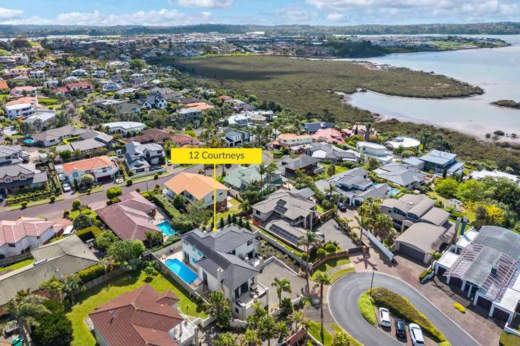 12 Courtneys West Harbour_32