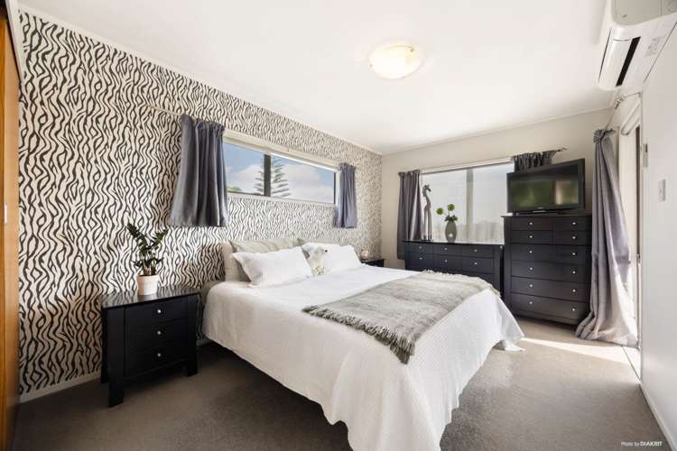 6 Beauchamp Drive Massey_12