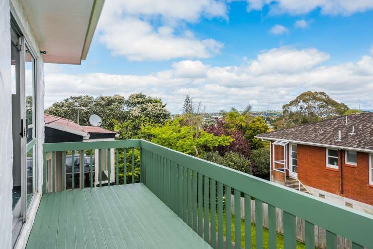 2/6 Richards Avenue Forrest Hill_0