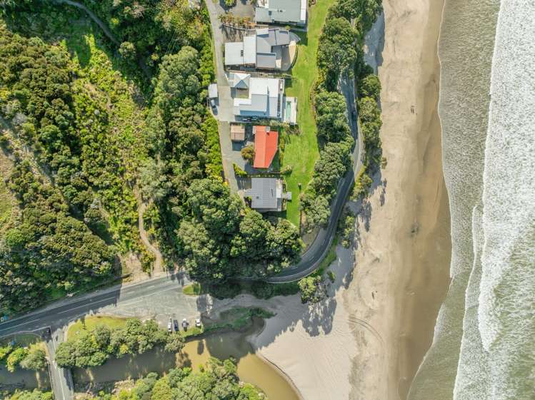 79 Wairahi Road Langs Beach_3