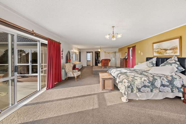 43 Saint Annes Crescent Wattle Downs_12