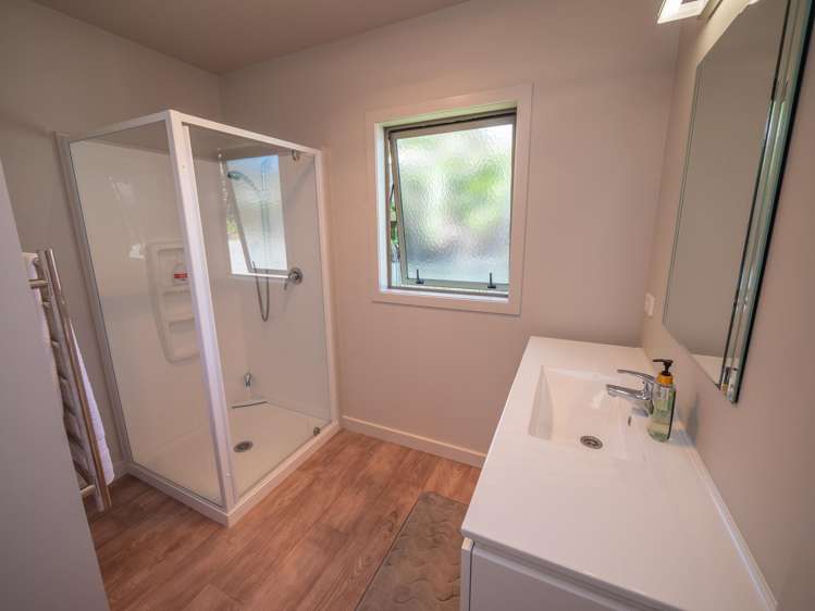 16 Pohutukawa Drive Coopers Beach_20