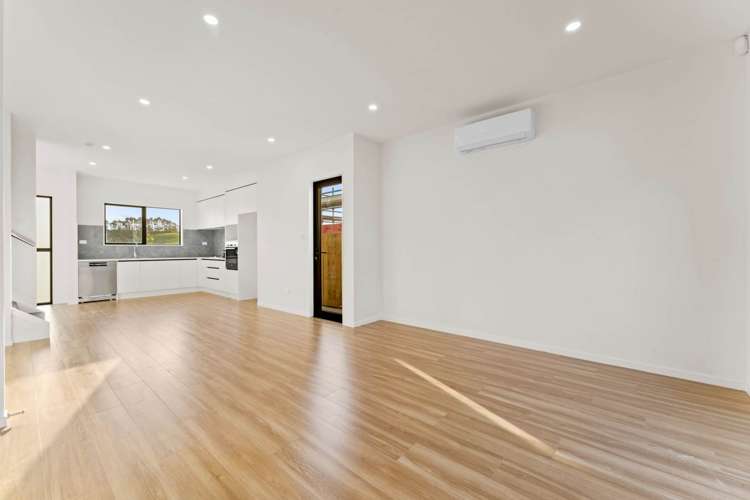 84 Biokovo Street Massey_5