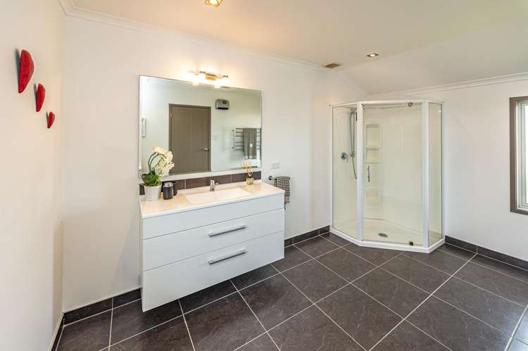 8 Akepiro Place Tawhero_21