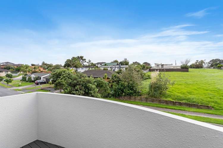 8 Toomer Place Beachlands_19