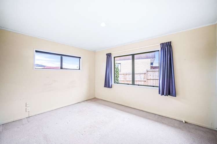 9A Karamu Street Te Atatu Peninsula_13