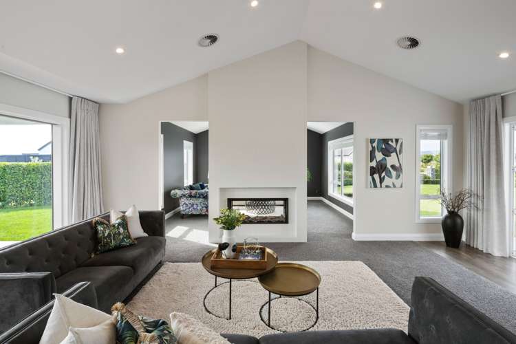 25 Alan Livingston Drive Cambridge_13