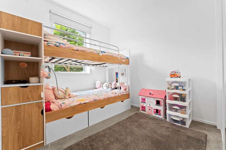 G09/1b Soljak Place Mount Albert_14