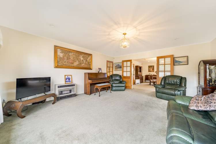 2/5 Avalon Crescent Avalon_6