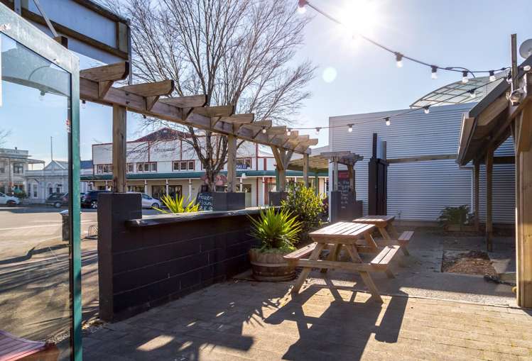 2 Memorial Square Martinborough_23