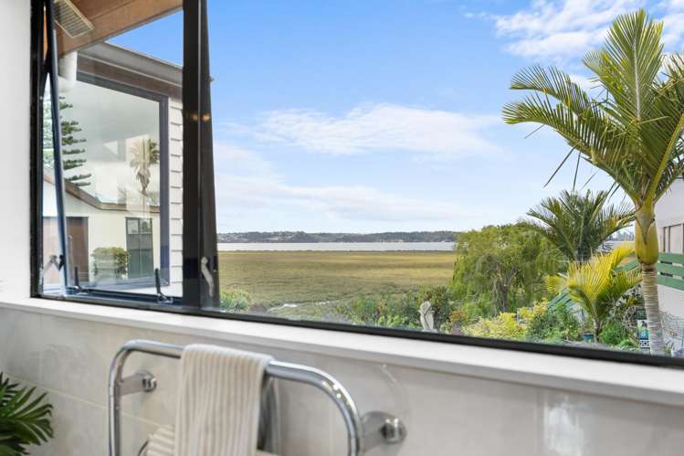 36 Dawnhaven Drive Te Atatu Peninsula_22