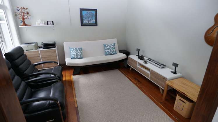 28 Mount Pleasant Road Aro Valley_4