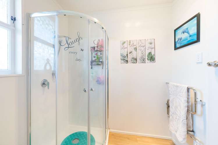 28 Karamea Crescent Kelvin Grove_11