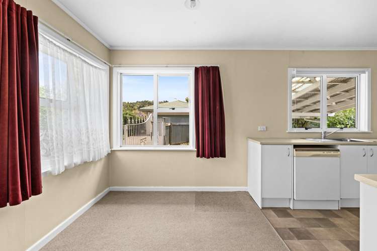 6 Avon Terrace Taradale_6