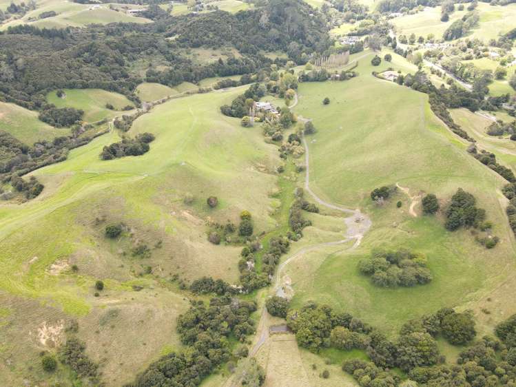 714 Weranui Road Wainui_7