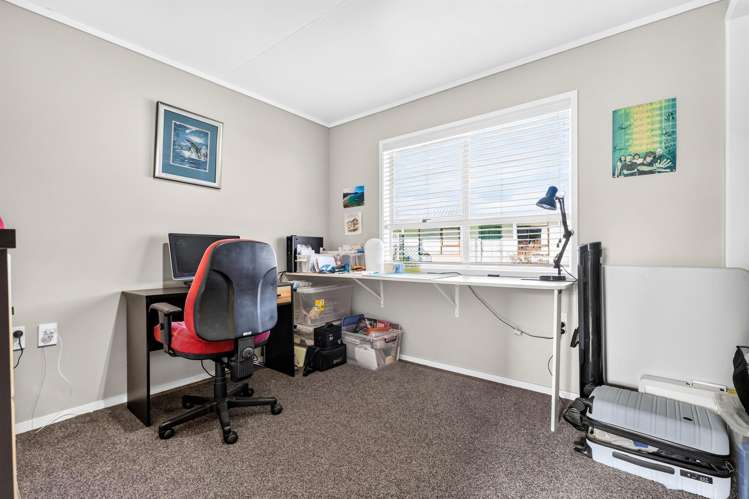 22 Dunlop Crescent Te Aroha_8