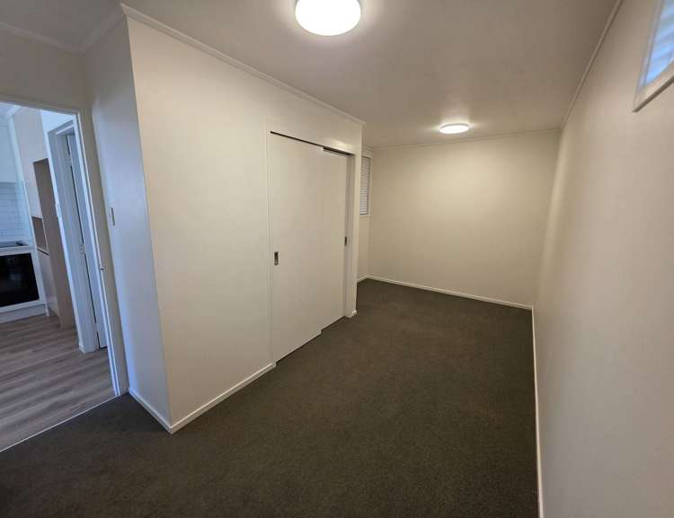 3 Leiden Place Totara Vale_10