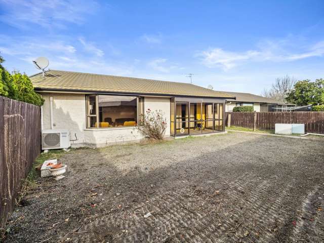 Super Location - Full of Potential