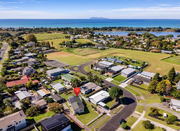 3 Adela Stewart Drive West Athenree_18