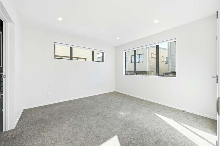 3 Greenbrier Street Westgate_10