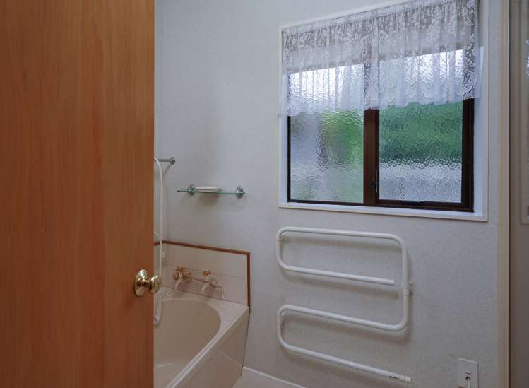 2/9 Mules Street Stoke_14