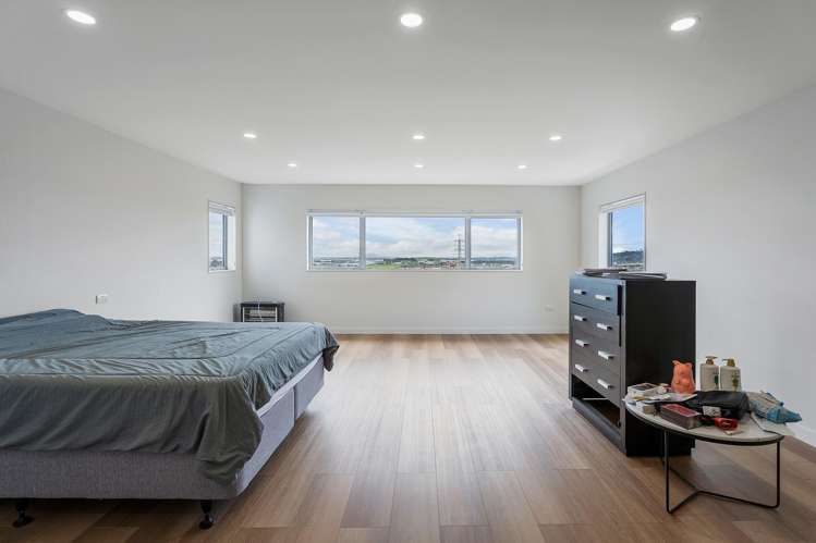 30 Lowburn Place Clover Park_18