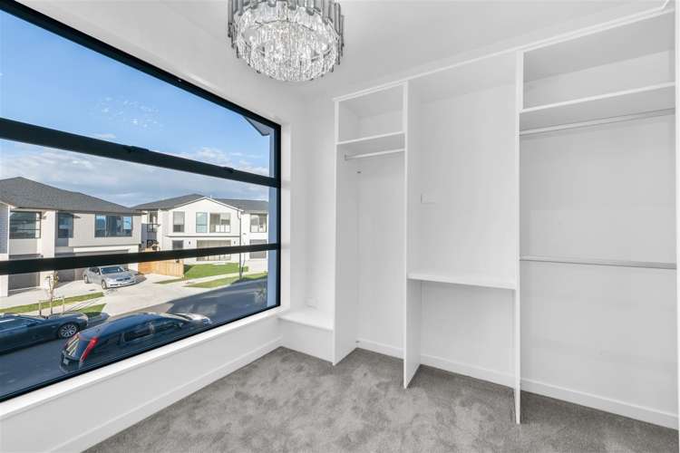 17 Tullymore Drive Flat Bush_24