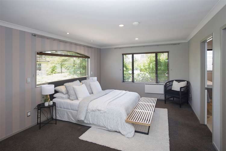 6 Primrose Hill Lane Casebrook_15