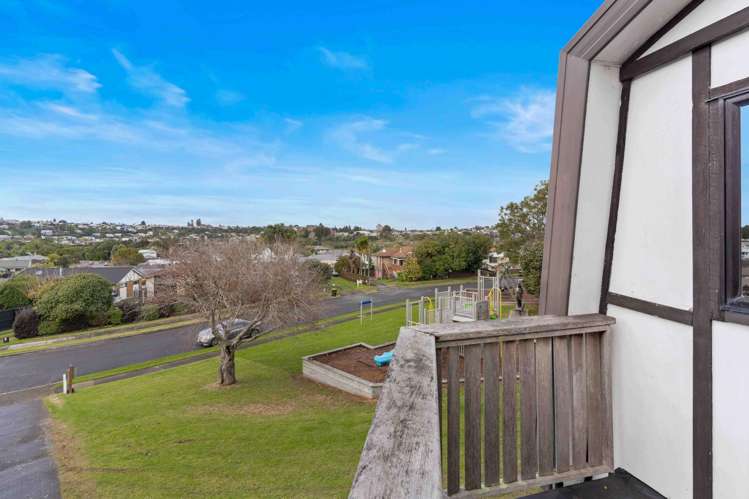 53 Heron Avenue East Matua_19