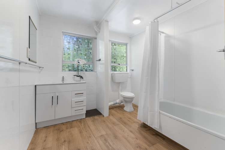 21b Avalon Crescent Fernhill/Sunshine Bay_10