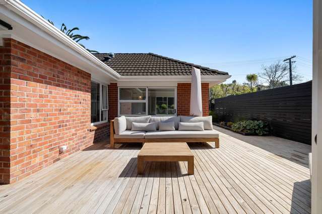 29 Glenfern Road Mellons Bay_2