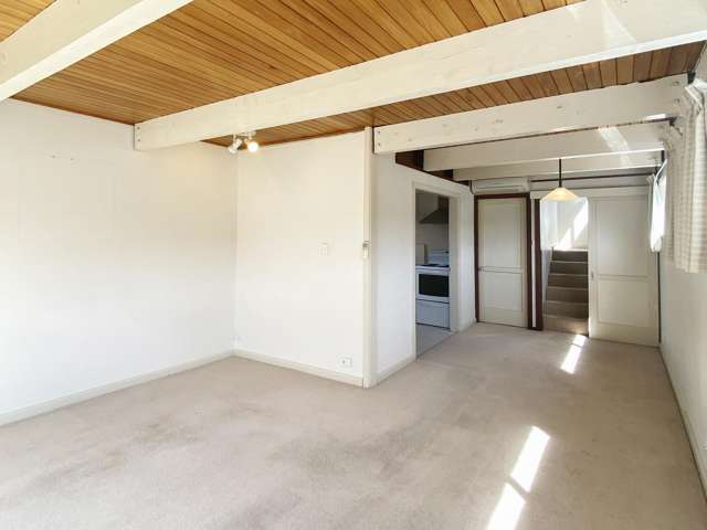 2/108 Office Road Merivale_3