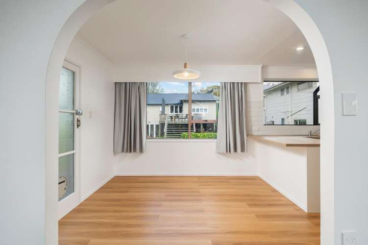 2/25 Seaview Terrace Mt Albert_8