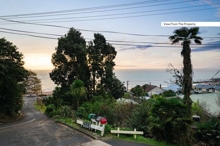 11 Adams Road Thornton Bay ThamesCoromandel Houses for Sale